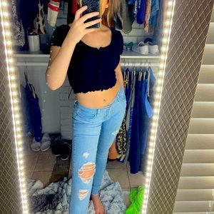 Trendy ripped Levi jeans